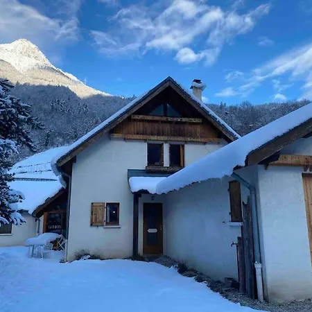 Holiday home Maison Etoile - Explore Oisans, Fabulous House For 10 Guests,